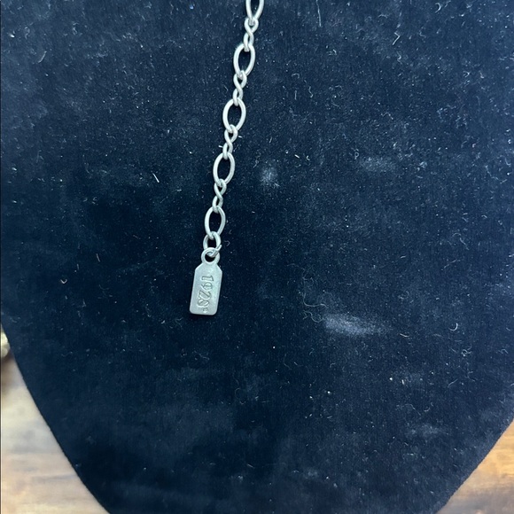 1928 Silver Necklace with Lavender Pendant - Picture 2 of 2